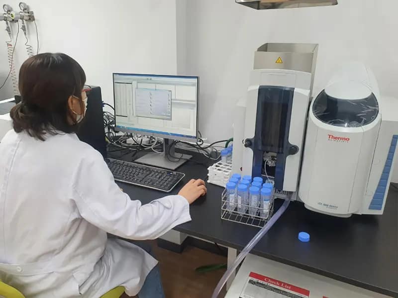 Photo of Atomic Absorption Spectrophotometer