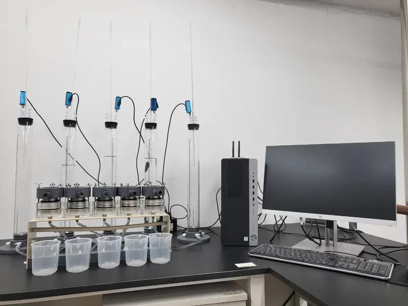 Photo of Saturated Hydraulic Conductivity Meter